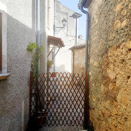 Holiday home La Casetta Di Alice Villalago